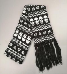 Craquins United Kingdom Skull E écharpe tricotée d'hiver Unisexe Men Squelette Châles acryliques Wraps chauds avec franges7038879