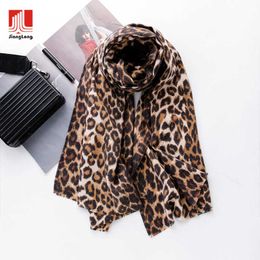 Foulards en gros femmes hiver châle surdimensionné impression acrylique brossage doux personnalisé léopard écharpe