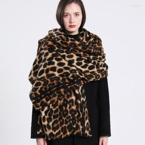 Foulards hiver chaud femmes écharpe mode imprimé léopard dames épais châles et enveloppes femme Foulard cachemire couverture Bufanda