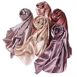 Sjaals Vrouw Hijaabs Moslim Leisure Sjaal Effen Kleur Tulband Imitatie Zijde Satijn Sjaal vrouwen Sjaal Kap Cover Mode Cash Commodit J230703