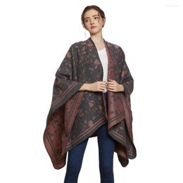 Foulards Poncho surdimensionné réversible pour femme Hiver Chaud Split Couverture épaisse Cape Cape Cape Châle Cardigans Accessoires de photographie