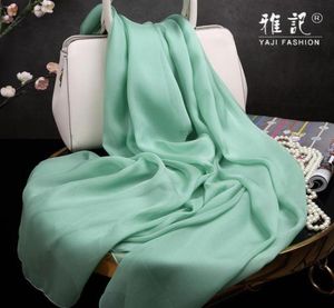 Foulards femmes mode 100 foulard en soie doux élégant vert pur couleur unie femme Hangzhou carré châle long printemps automne hiver S13116284