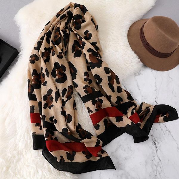 Foulards femmes imitation soie foulard rétro imprimé léopard châles bureau dame enveloppes femme foulard serviette de plage beau cadeau 90x180 cm