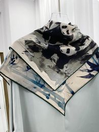 Sjaals dames luxe ontwerper sjaal wol kasjmier zachte sqaure bandana winter warme kop riem decoratie merk accessoires cadeau panda