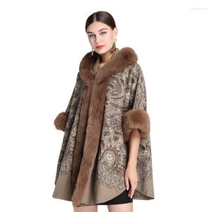 Sjaals Vrouwen Warm Nepbont Trim Laag Vest Truien Jas Koud Weer Open Voorzijde Capuchon Sjaals Europese Paisley Winter Poncho Capes