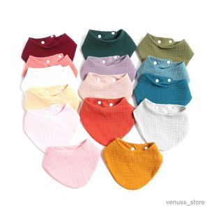 Les écharpes enveloppent bébé broches pour bébé coton bib nouveau-né le triangle de couleur solide écharpe alimentant la serviette de salive