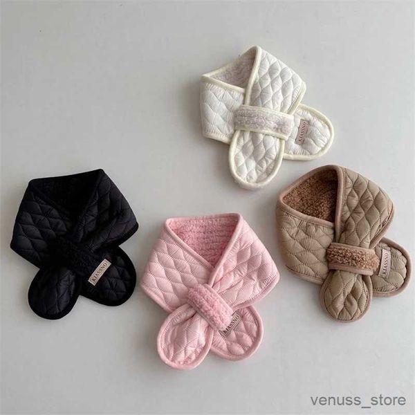 Écharpes enveloppe des enfants tricotés écharpe hiver