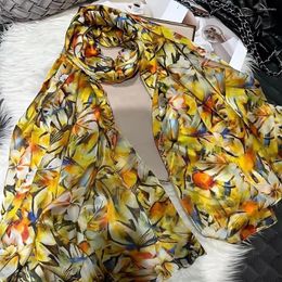 Foulards jaune café foulard en soie châle femmes conception florale marque été plage châles mode élégant hijab Bufanda