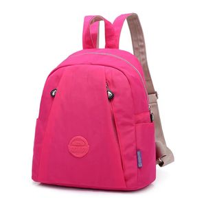 Mochilas escolares llegan mochila de nailon impermeable casual de moda al por mayor 525 231005