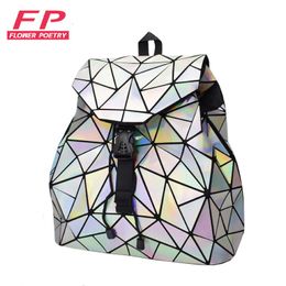 Schooltassen mode Vrouwen Drawtring rugzak geometrische vrouwelijke rugzakken voor tienermeisjes Bagpack holografische dames bao tas SAC 230313