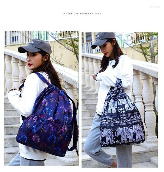 Bolsas escolares Tela de flores Bolsillo con cordón Mochila de gran capacidad Bolsa de compras portátil plegable para mujer Viaje al aire libre