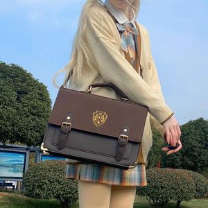 Schooltassen Japanse studentenrugzakken Schooltas Dubbele schoudertas Crossbody Vrouwelijke handtas Retro Messenger Uniform