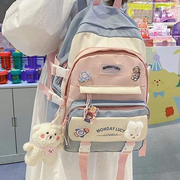 Sacs d'école Sacs à grande capacité Femme ordinateur portable Backpack Girls Books for Teenage Kawaii College Student Book Bag Rucksack