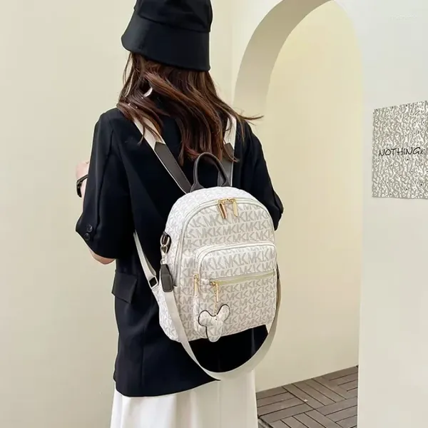 Sacs d'école Lettre élégante imprimée Sacs à dos en cuir PU pour femmes Sac à bandoulière utilitaire Mignon Porte-clés Filles Petit sac à dos 2024 Tendance