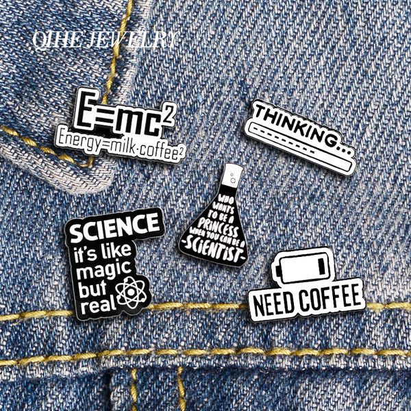 Broches de esmalte divertidos de ciencia y café, pines de Metal bonitos en blanco y negro, insignias, mochilas, pines, regalos de moda para amigos