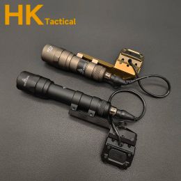 Scopes Airsoft Surefir M300B M600B Lampe de poche TATICAL Rifle Hunting Gun Arme Scout Light M600 Torch Unit Modbutton Pressure Interrupteur