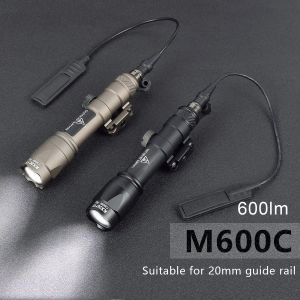 Scopes Surefir Tactical Flashlight M300 M600 M600C Scout Light avec interrupteur de pression à double fonction 600 lumen de chasse au pistolet d'armes