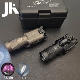 Scopes Tactical Surefir x400V X300V LED IR Lampe de poche avec une lumière de la scuot à arme laser rouge constante / Éclairage de chasse extérieur momentané