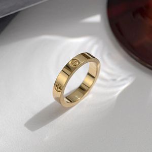 Schroef liefdesring voor vrouwen designer ring Klassiek Luxe designer sieraden ringen voor koppels Titanium Stalen diamanten ring Goud Zilver Roos Nooit vervagen Niet allergisch 6 7 8 9 mm
