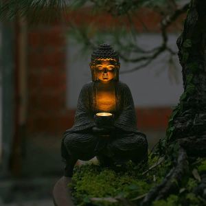 Sculpturen Boeddha -standbeeld voor thuisdecor Zen Garden met zonnelichten, buitenbeeldbeeld spiritueel meditatie ornament voor patio werf gazon