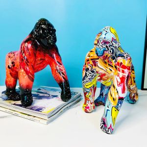 Sculpturen Creatief Geschilderd Graffiti Kleurrijk Gorilla Standbeeld Creatief Decoratief Ambachten Huis Veranda Wijnkast TV Kast Decoratie Cadeau