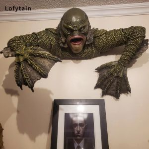 Sculptures Créature de The Black Lagoon Grave Figure Model Cosplay Lizard Man Monster Room Outdoors Décoration Halloween Kids Gifts