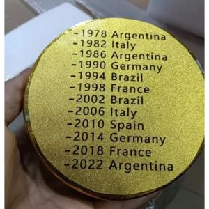 Sculpturen Wereldkampioen Argentinië Trofee Voetbalbeker Hars Souvenirs Gouden Voetbalwedstrijd Trofee Ambachtelijke Europese Trofeeën Woondecoratie