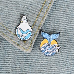 Queue de mer baleine en ampoule broche broches émail animal épinglette pour femmes hommes robe supérieure cosage mode bijoux volonté et sable