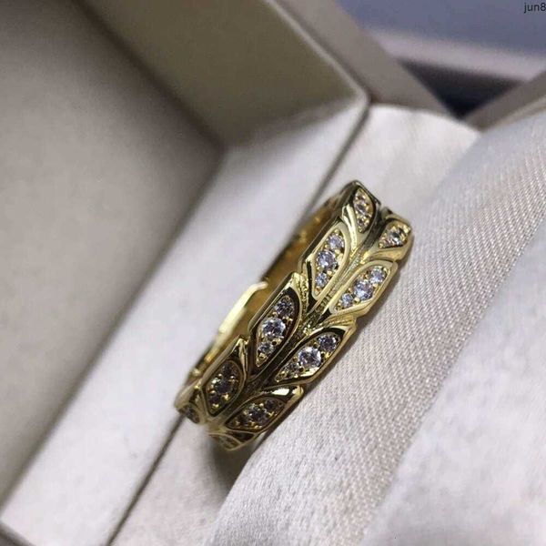 Anillo de oro rosa chapado en v para mujer con diamantes completos en t de acero y joyería con sello, conjunto con Ir48