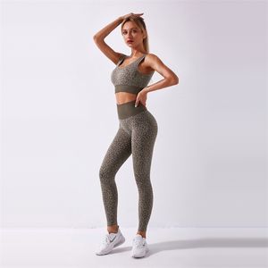 Naadloze Vrouwen Sportkleding Yoga Set Fitness Pak Luipaard Print Workout Trainingspak Crop Top Hoge Taille Leggings Gym Kleding Sports 220330