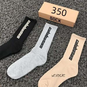 TEMPORADA 6 calcetines para hombre y mujer CALABASAS Skateboard Moda para hombre Calcetines deportivos con letras impresas Calcetines Hip Hop calcetines de alta calidad