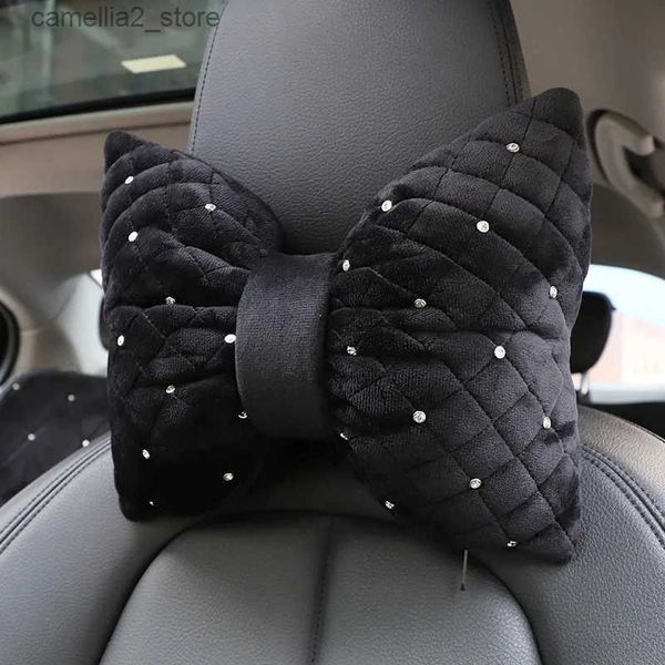 Cojines de asiento 1 unid Bling Diamond Bowknot Cuello de coche Almohada Rhinestone Auto Reposacabezas Soporte de asiento Almohadas de cintura Crystal Accesorios interiores del coche Q231018