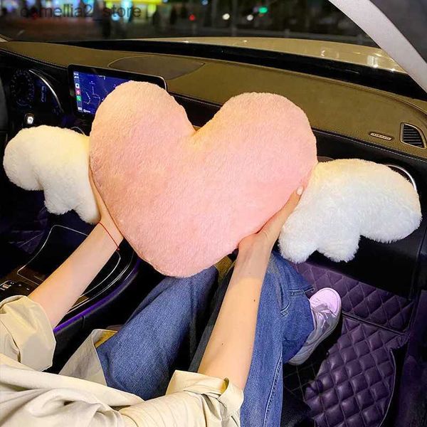 Coussins de siège NOUVEAU Oreiller de cou d'amour Oreiller de dossier de siège Coussin de soutien lombaire Coussin d'appui-tête de voiture en forme de coeur en peluche Accessoires de voiture universels oreiller Q231018