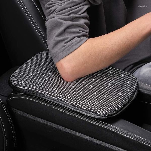 Cojines de asiento Mujeres Moda Bling Cubierta de reposabrazos para automóvil Terciopelo suave Diamantes Diseño Glitter Rhinestone Auto Center Console Pad Silve