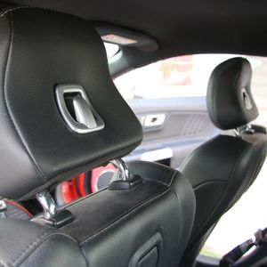 Autocollants pour appuie-tête de siège, crochets de décoration, couvertures de garniture adaptées à la Ford Mustang 2015 – 2016, accessoires d'intérieur de voiture ABS267x