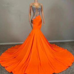 Voir à travers les robes de bal orange pour les femmes africaines à paille-cou transparente filles noires sirène robes de soirée vestidos de fiesta