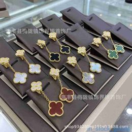 Seiko Edition Top Brand Vancefe oorbellen Hoge versie Klaver oorbellen en oorbellen Hoogwaardige Goud Electroplated Designer Merk Logo Engrave Earring