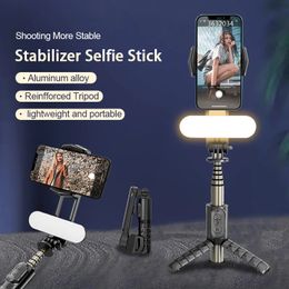 Selfie Monopods FANGTUOSI Q09 Draadloos Bluetooth Stick Statief Handheld Gimbal Stabilizer Monopod Met vullichtsluiter voor IOS Android 231216