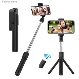 Selfie monopodes Trépied Hot Pliable Tripod Détachable Shutter BT Max Range 10 mètres S02 Selfie Stick pour iPhones Android Phones S02 Y240418