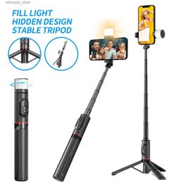 Selfie Monopods Selfie Stick Trípode con trípode ligero con control remoto inalámbrico plegable soporte para teléfono portátil Mini trípode para teléfono inteligente Q231110