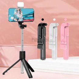 Selfie Monopods Trípode inalámbrico Bluetooth Selfie Stick con luz de relleno LED Soporte plegable para teléfonos inteligentes para Youtube Tiktok Video Live Holder 24329