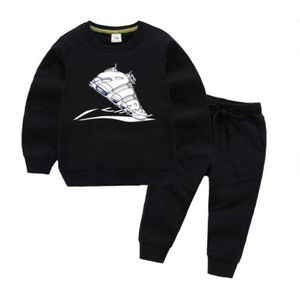 Verkoop mode klassieke stijl kinderen nieuw voor jongens en meisjes klassiek sportpak baby baby zorte mouw kleding kinderen jas CO2169258