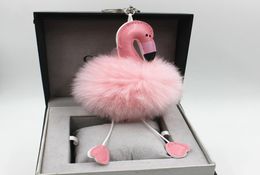 Vendre le chèvre Flamingo Pompom Lovely Fluffy Artificial Rabbit Fur Ball Chain Chain Animal Bird Femmes Car Sac de voiture Key Ring5807264