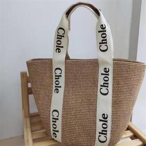 Vendre un sac de paille de style vacances Nouvelle mode d'été de haut niveau de loisirs sacable de loisirs pour femmes sac à main de plage.