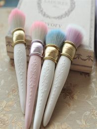 vendre les Merveilleuses LADUREE CheekPowderFoundation Brush Cameo Porcelain Design Beauty Makeup Blender Brushes Tools drop9397053