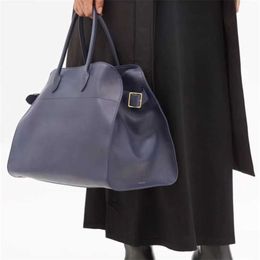 Vendez les sacs de soirée Margaux 15 sac à main de luxe classique Sac fourre-tout simple sac à provisions de grande capacité.