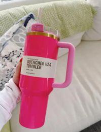 Vender bien 1: 1 mismo el volumen de desfile rosa del quencher h2.0 40 oz 4 horas calientes 7 horas