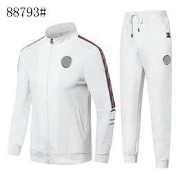 Verkopen Goed Mannen Sportkleding Set Merk Mens Trainingspak Sporting Fitness Kleding Twee Stukken Sweatshirts + broek Casual Heren Track Pak Topkwaliteit Aziatische Maat M-3XL