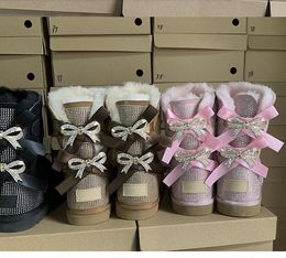 Sellin Nieuwe Designer Vrouwen Winter Snowboots Mode Australië Klassieke Korte boog laars Enkel Knie Boog meisje MINI Bailey schoenen set met diamant