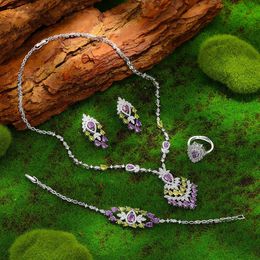 Venta de 4 piezas Zirconia Joya de joyería nupcial Saudi Nigeria Boda 240514